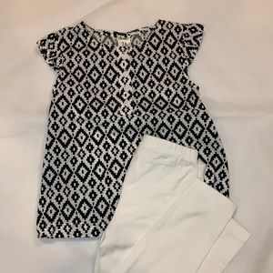 Carter’s Outfit 24 mos